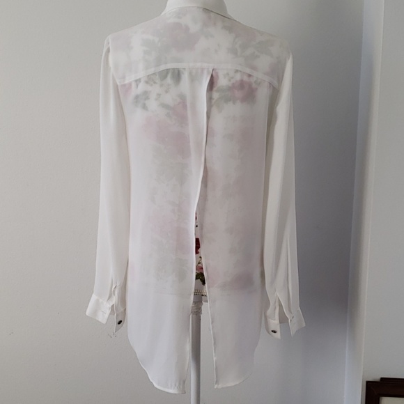 Open back blouse - Picture 2 of 2